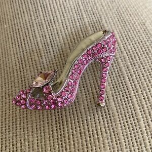 Pink Rhinestone Shoe Brooch